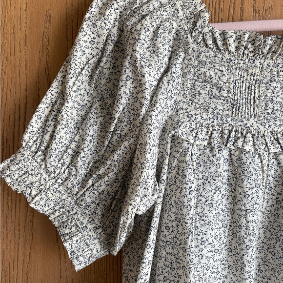 Doen Floral Puff Sleeve Top - Picture 7 of 8